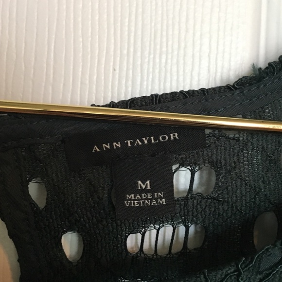 Blouse - Picture 2 of 3